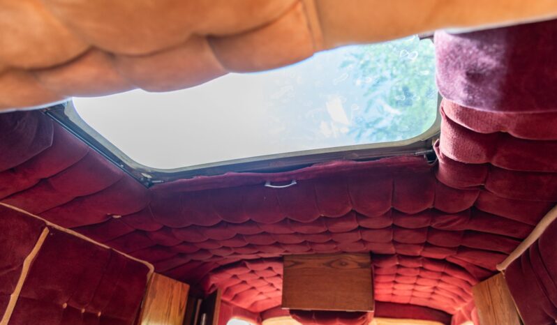 								1947 GMC 3/4-Ton Custom Panel Van full									