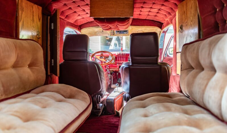 								1947 GMC 3/4-Ton Custom Panel Van full									