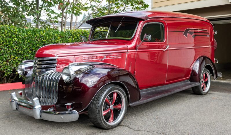								1947 GMC 3/4-Ton Custom Panel Van full									