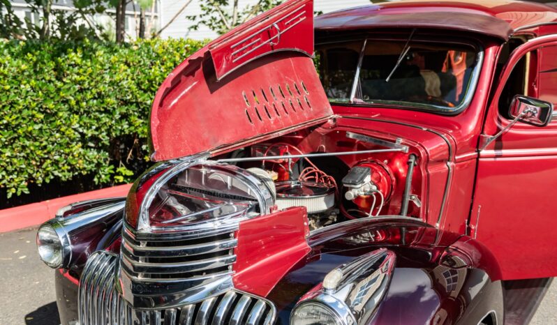 								1947 GMC 3/4-Ton Custom Panel Van full									
