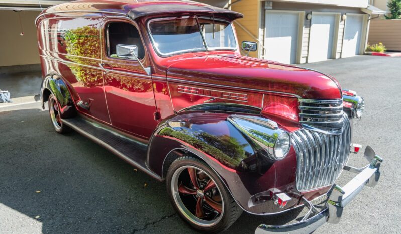 								1947 GMC 3/4-Ton Custom Panel Van full									