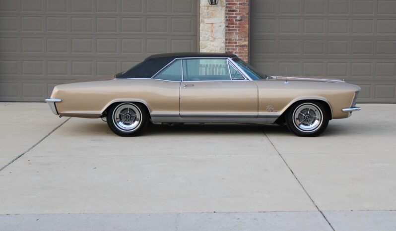 								1965 Buick Riviera Gran Sport full									
