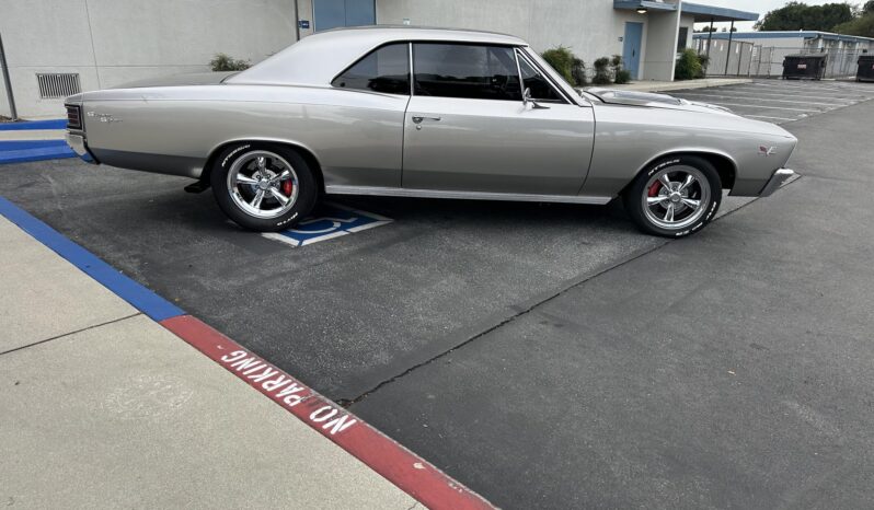 								1967 Chevrolet Chevelle Malibu Sport Coupe 5-Speed full									