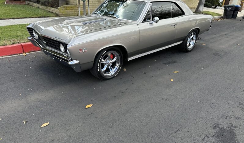 								1967 Chevrolet Chevelle Malibu Sport Coupe 5-Speed full									