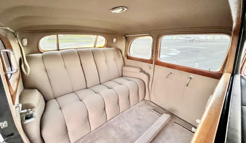 								1938 Cadillac Fleetwood Series 75 Imperial Touring Sedan full									