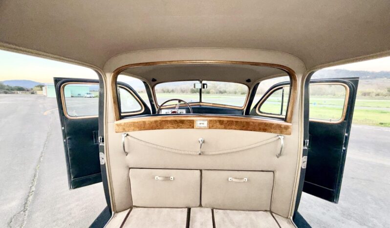 								1938 Cadillac Fleetwood Series 75 Imperial Touring Sedan full									
