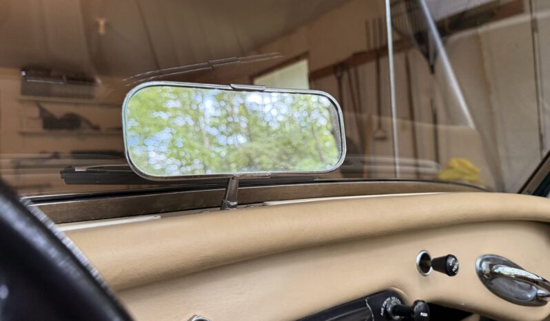 								1960 Austin-Healey 3000 BT7 Mk I full									