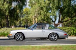 										1971 Porsche 911T Targa 5-Speed full									