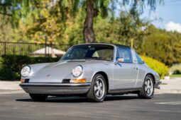 										1971 Porsche 911T Targa 5-Speed full									