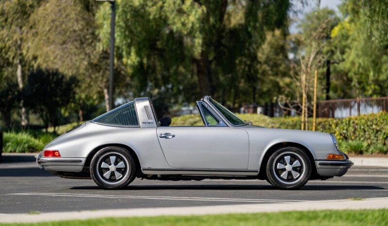 								1971 Porsche 911T Targa 5-Speed full									