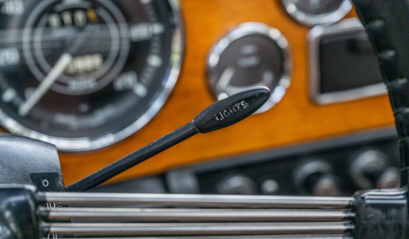 								1967 Triumph TR4A 5-Speed full									