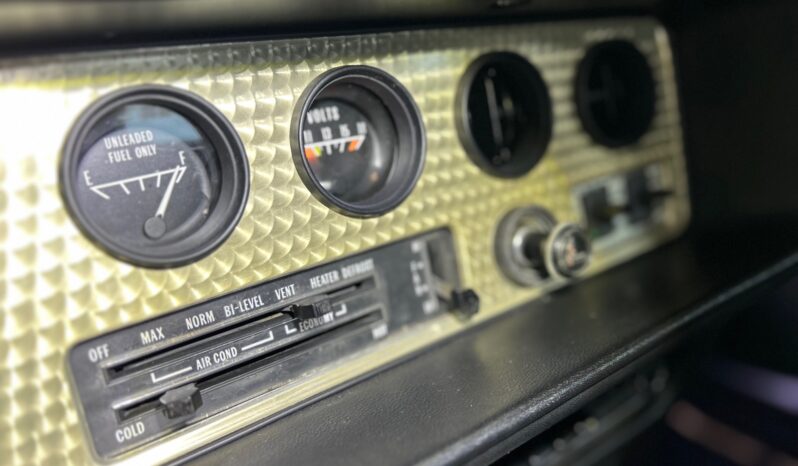 								1977 Pontiac Firebird Trans Am Special Edition full									