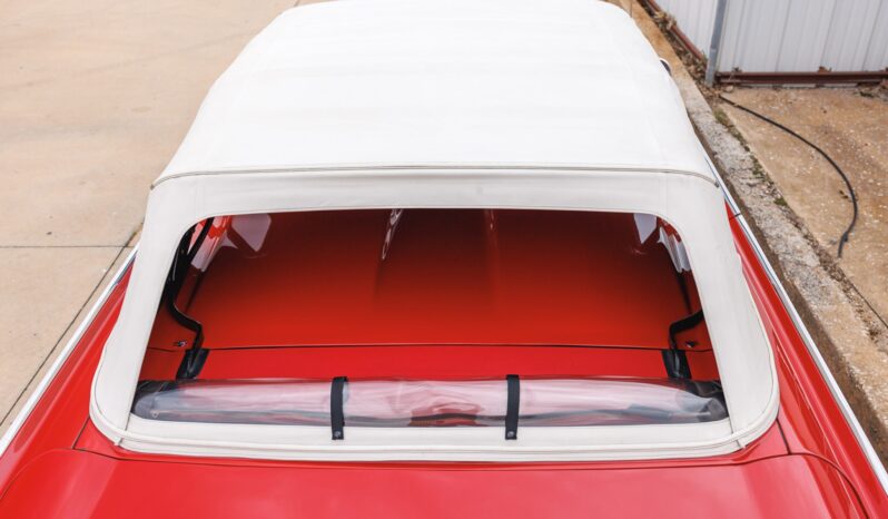 								1962 Ford Thunderbird Sports Roadster full									