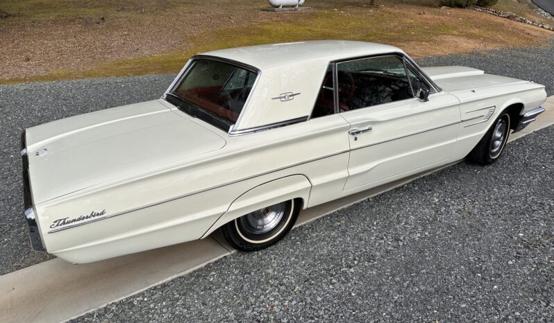 								1965 Ford Thunderbird Hardtop Coupe full									
