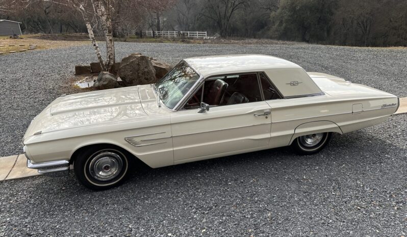 								1965 Ford Thunderbird Hardtop Coupe full									