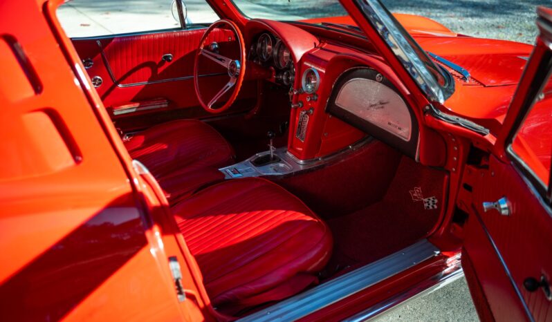 								1963 Chevrolet Corvette Split-Window Coupe 4-Speed full									