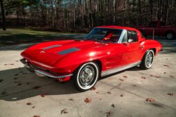 										1963 Chevrolet Corvette Split-Window Coupe 4-Speed full									