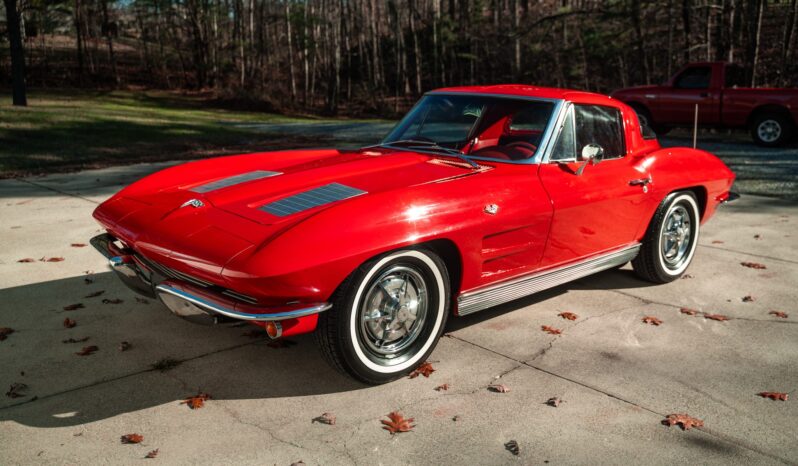 								1963 Chevrolet Corvette Split-Window Coupe 4-Speed full									