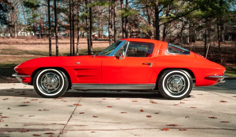 								1963 Chevrolet Corvette Split-Window Coupe 4-Speed full									