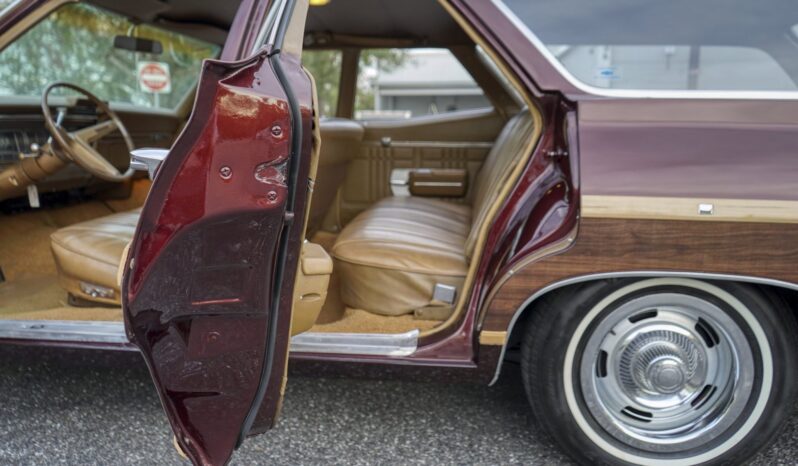 								1968 Chevrolet Caprice Wagon 396 full									