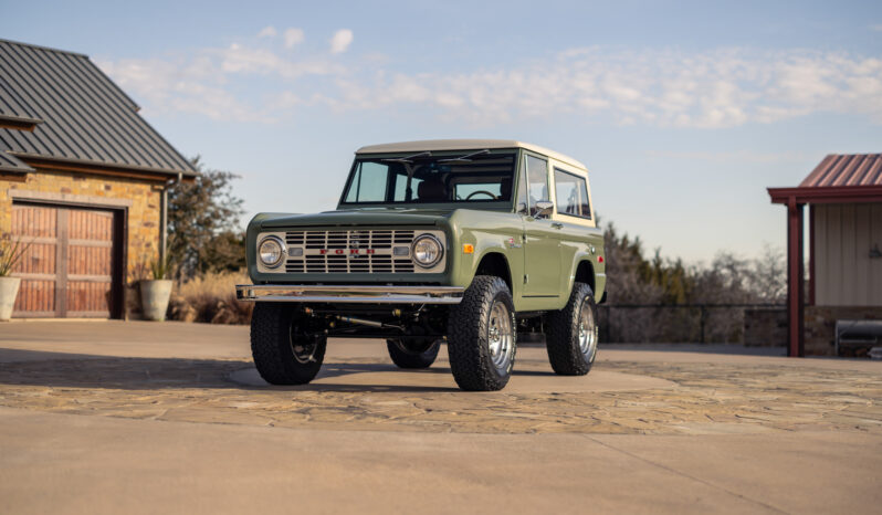 								1974 Ford Bronco Coyote-Powered full									