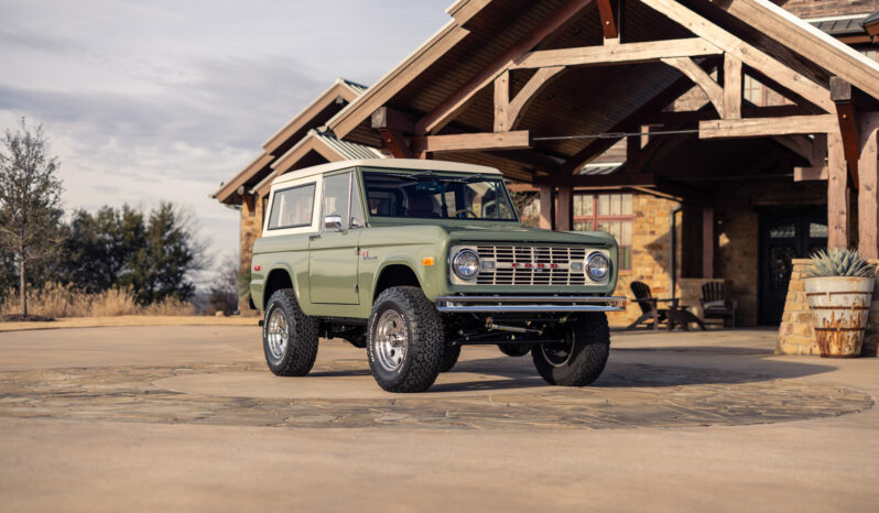 								1974 Ford Bronco Coyote-Powered full									