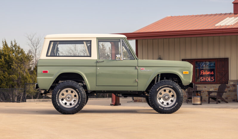 								1974 Ford Bronco Coyote-Powered full									