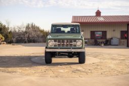 										1974 Ford Bronco Coyote-Powered full									