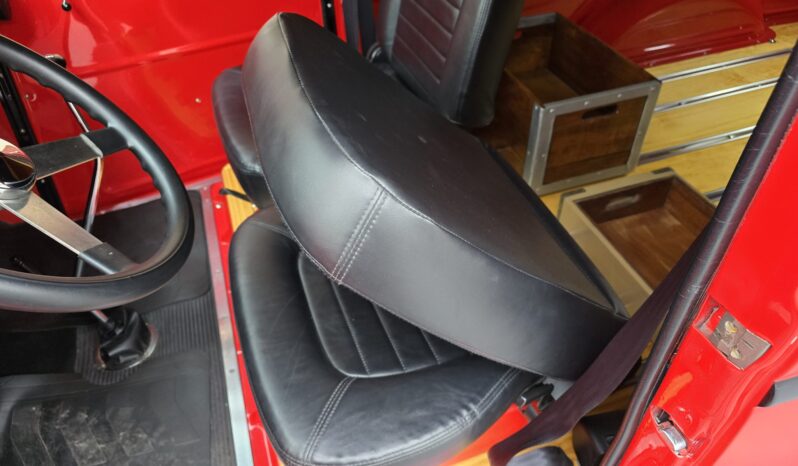 								1946 Chevrolet 3100 Panel Truck full									