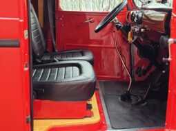 										1946 Chevrolet 3100 Panel Truck full									