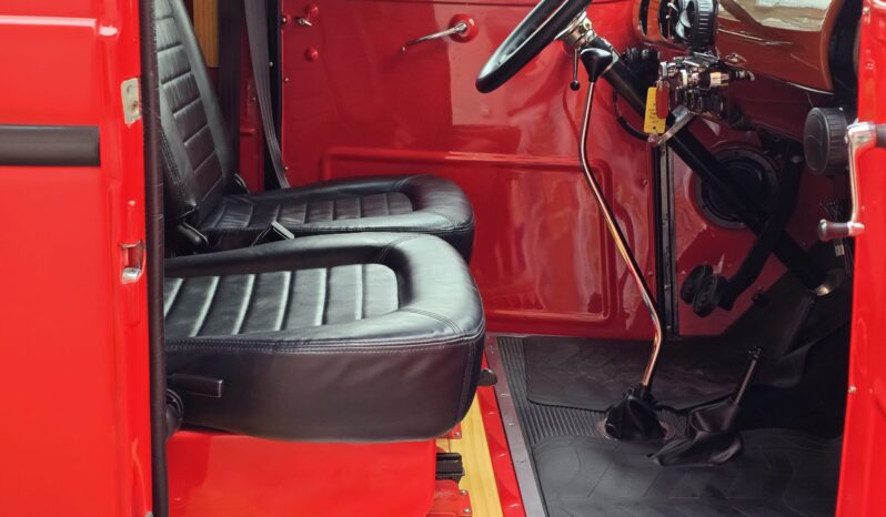 								1946 Chevrolet 3100 Panel Truck full									