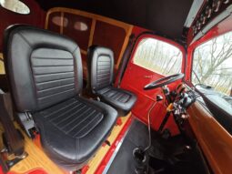 										1946 Chevrolet 3100 Panel Truck full									