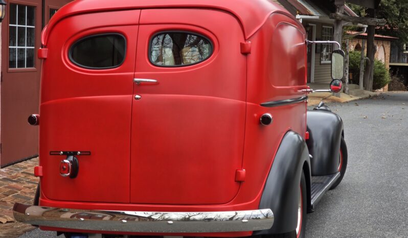 								1946 Chevrolet 3100 Panel Truck full									
