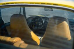 										1974 Porsche 911 Coupe 5-Speed full									