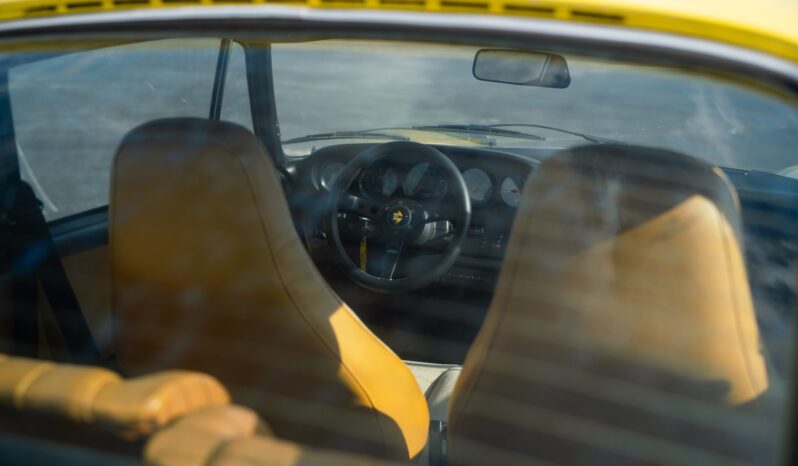								1974 Porsche 911 Coupe 5-Speed full									