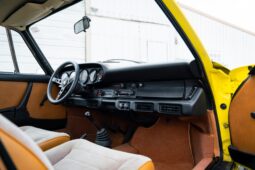 										1974 Porsche 911 Coupe 5-Speed full									
