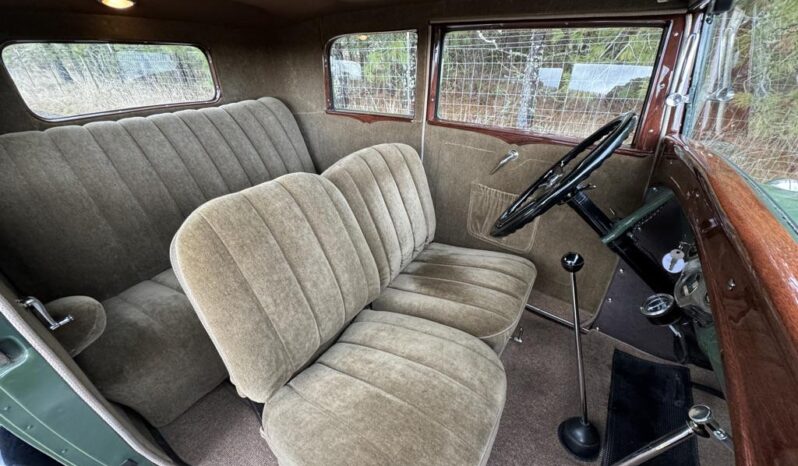 								1931 Ford Model A Victoria 4-Speed full									