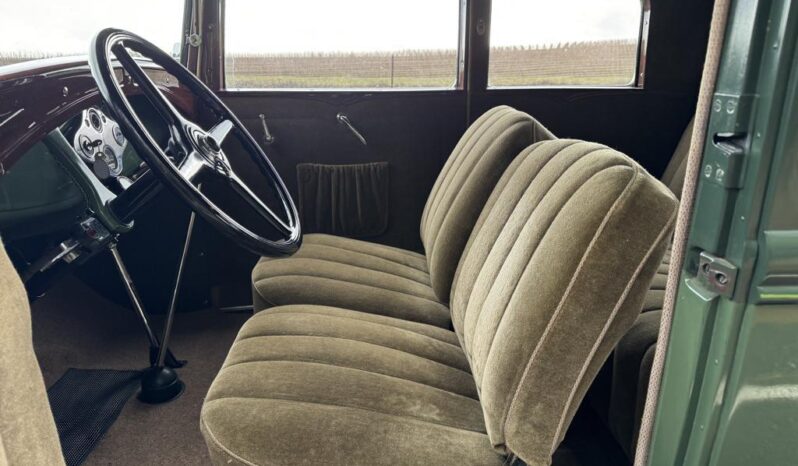 								1931 Ford Model A Victoria 4-Speed full									