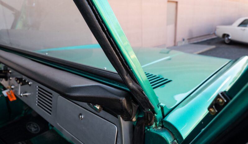 								1966 Ford Bronco Half-Cab Pickup 3-Speed full									