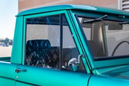 										1966 Ford Bronco Half-Cab Pickup 3-Speed full									