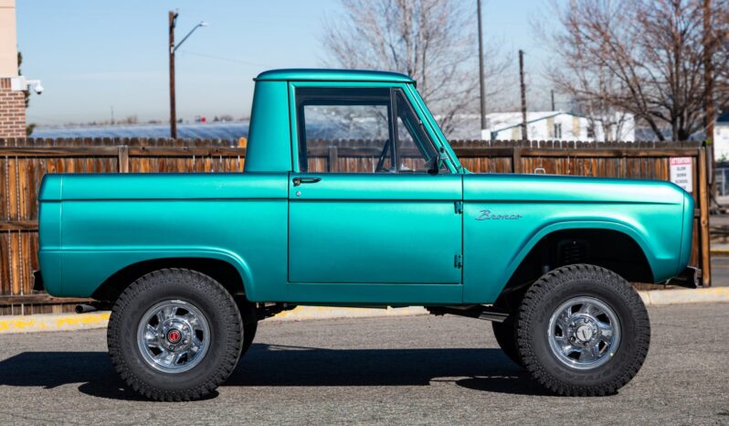 								1966 Ford Bronco Half-Cab Pickup 3-Speed full									