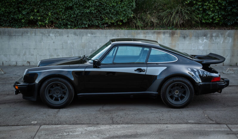 								1977 Porsche 930 Turbo full									