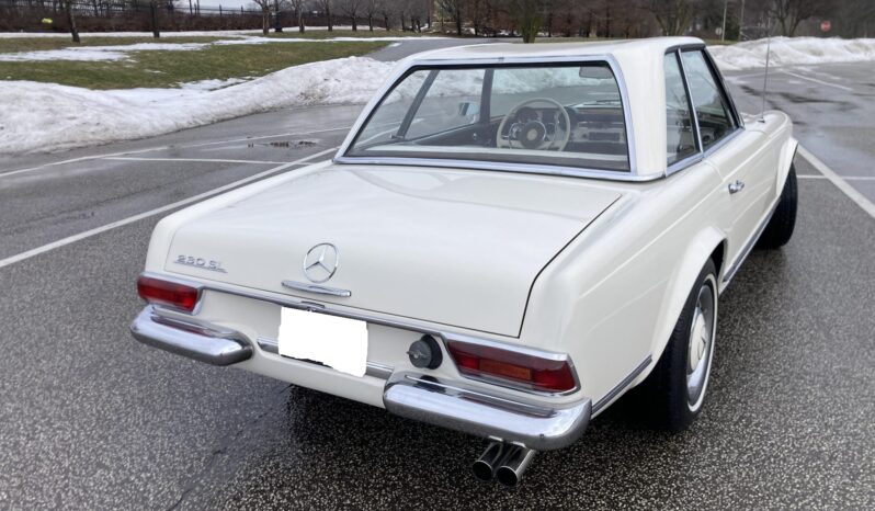 								1965 Mercedes-Benz 230SL 4-Speed full									