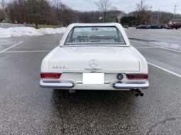 1965 Mercedes-Benz 230SL 4-Speed