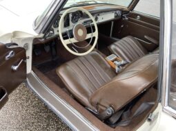 1965 Mercedes-Benz 230SL 4-Speed full