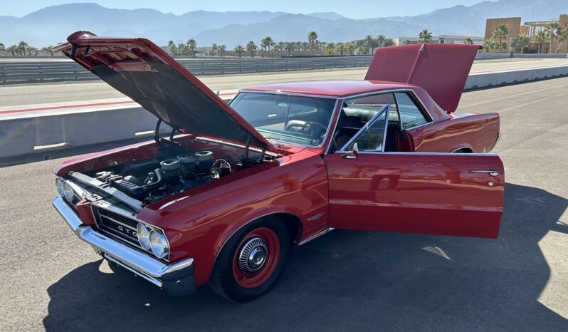 								1964 Pontiac GTO Hardtop Coupe 4-Speed full									