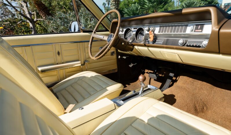 								1967 Oldsmobile Cutlass Supreme 442 Convertible full									