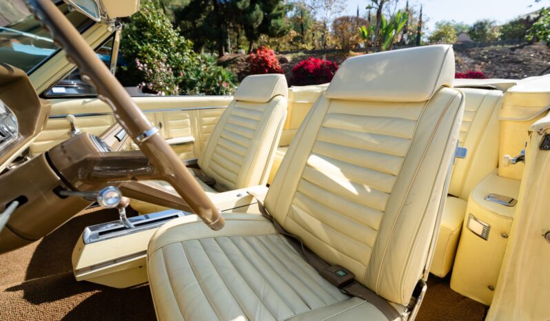 								1967 Oldsmobile Cutlass Supreme 442 Convertible full									