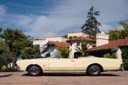 										1967 Oldsmobile Cutlass Supreme 442 Convertible full									