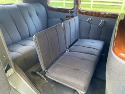 1934 Packard Super Eight Series 1105 7-Passenger Sedan